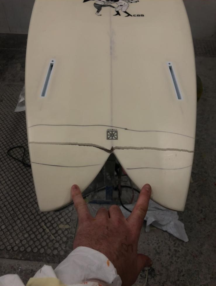 Swallow tail surfboard snap repair at Melbourne Surfboard Repairs